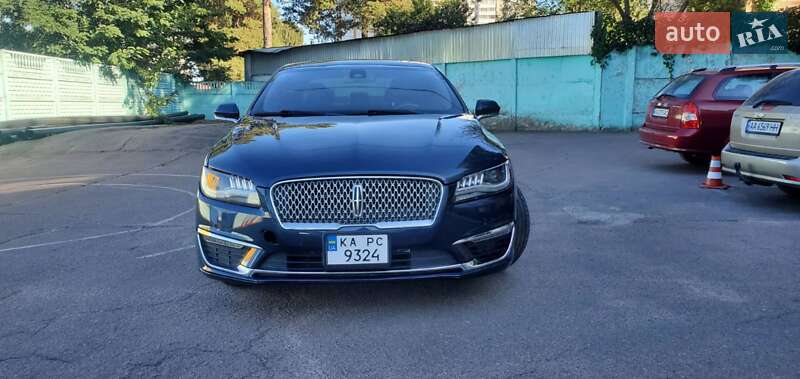 Седан Lincoln MKZ 2016 в Киеве