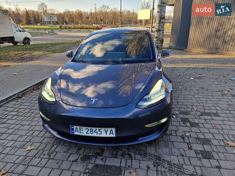 Седан Tesla Model 3 2020 в Запорожье Седан Tesla Model 3 2020 в Запорожье