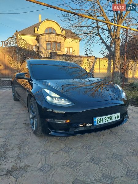 Седан Tesla Model 3 2021 в Одессе Седан Tesla Model 3 2021 в Одессе