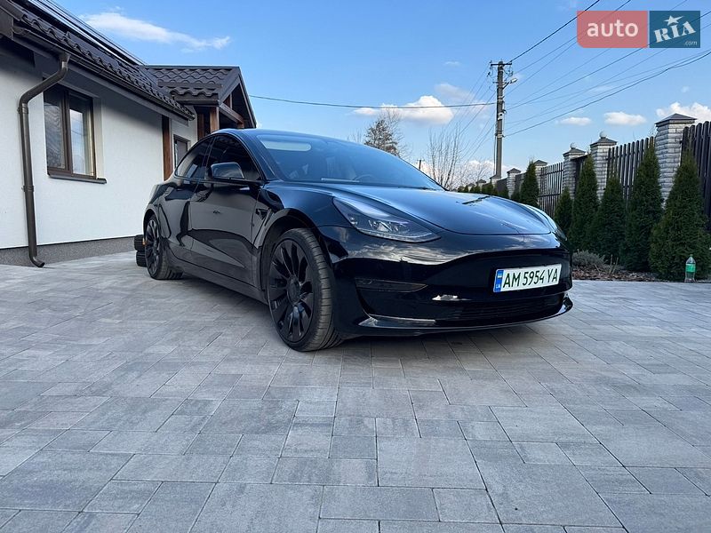 Седан Tesla Model 3 2023 в Житомире Седан Tesla Model 3 2023 в Житомире