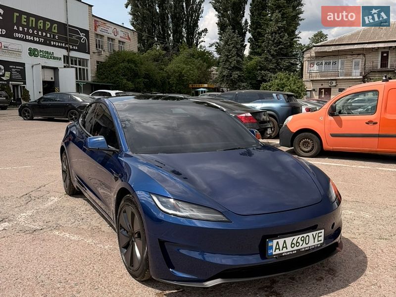 Седан Tesla Model 3 2024 в Киеве Седан Tesla Model 3 2024 в Киеве