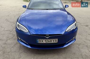 Ліфтбек Tesla Model S 2018 в Шепетівці
