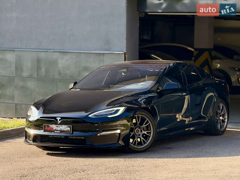 Лифтбек Tesla Model S 2021 в Харькове Лифтбек Tesla Model S 2021 в Харькове