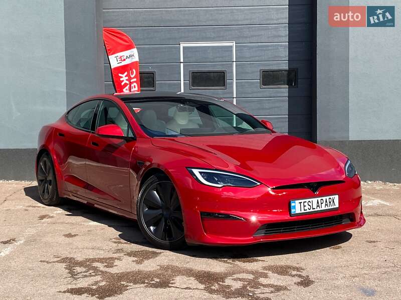 Лифтбек Tesla Model S 2022 в Киеве Лифтбек Tesla Model S 2022 в Киеве
