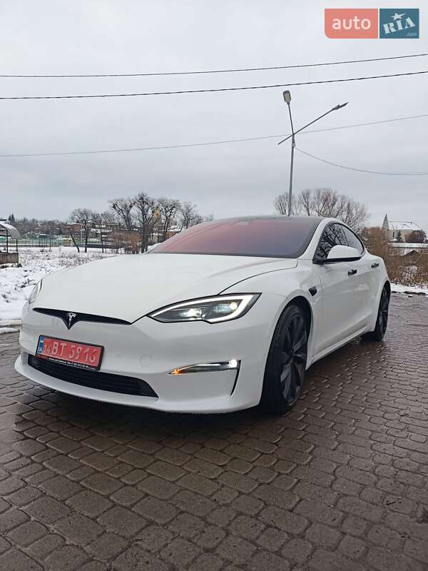 Лифтбек Tesla Model S 2022 в Львове
