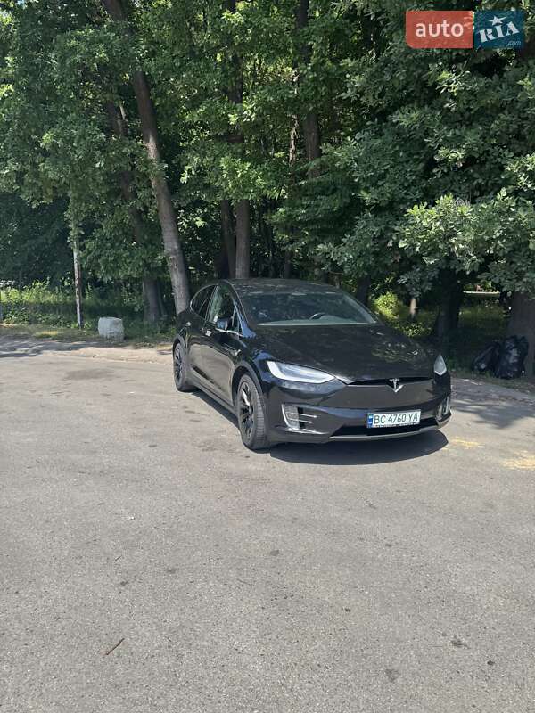 Внедорожник / Кроссовер Tesla Model X 2017 в Львове