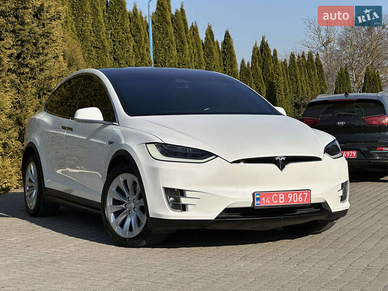 Внедорожник / Кроссовер Tesla Model X 2018 в Львове
