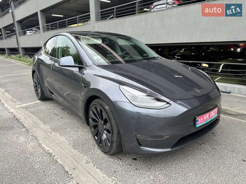 Внедорожник / Кроссовер Tesla Model Y 2022 в Львове
