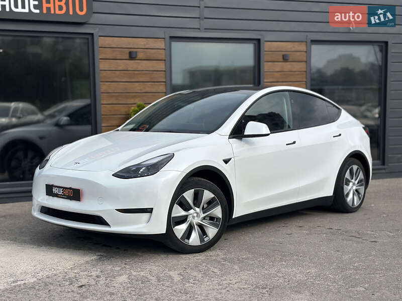 Внедорожник / Кроссовер Tesla Model Y 2023 в Шептицькому