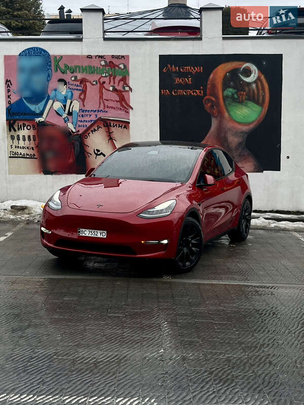 Позашляховик / Кросовер Tesla Model Y 2021 в Львові Позашляховик / Кросовер Tesla Model Y 2021 в Львові