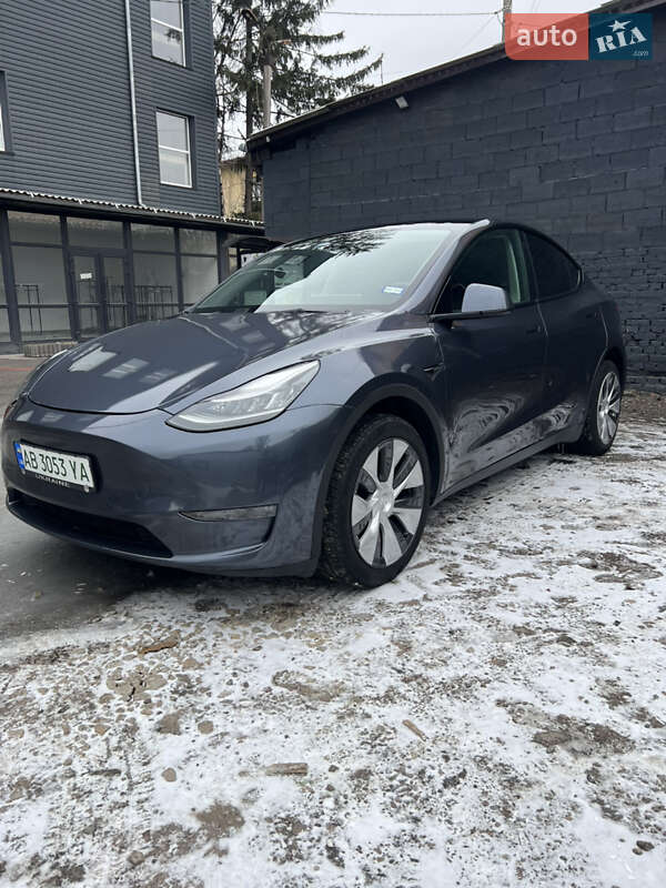 Внедорожник / Кроссовер Tesla Model Y 2022 в Могилев-Подольске Внедорожник / Кроссовер Tesla Model Y 2022 в Могилев-Подольске