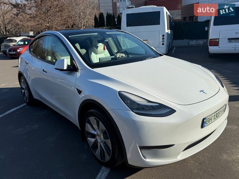 Внедорожник / Кроссовер Tesla Model Y 2022 в Одессе