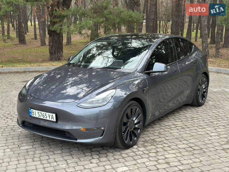 Внедорожник / Кроссовер Tesla Model Y 2023 в Кременчуге Внедорожник / Кроссовер Tesla Model Y 2023 в Кременчуге