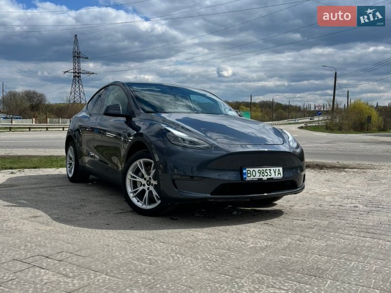 Внедорожник / Кроссовер Tesla Model Y 2023 в Тернополе