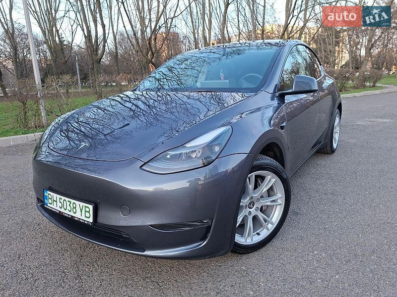 Внедорожник / Кроссовер Tesla Model Y 2023 в Одессе