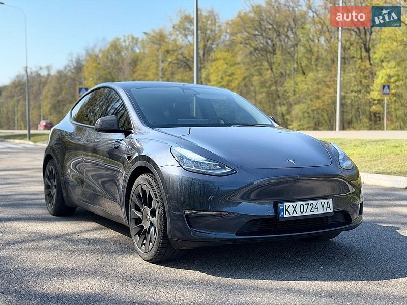 Позашляховик / Кросовер Tesla Model Y 2022 в Харкові