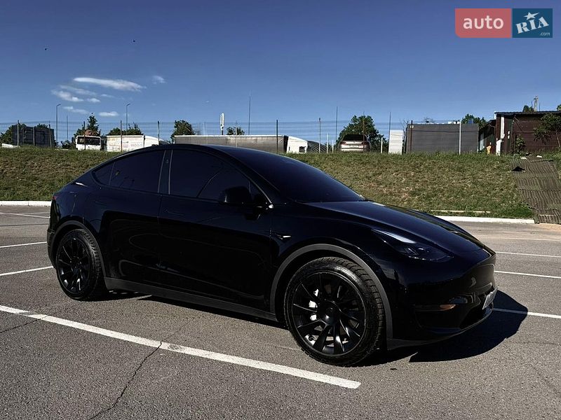 Внедорожник / Кроссовер Tesla Model Y 2024 в Виннице