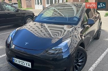 Позашляховик / Кросовер Tesla Model Y 2024 в Хмельницькому