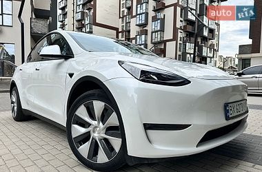Позашляховик / Кросовер Tesla Model Y 2023 в Хмельницькому