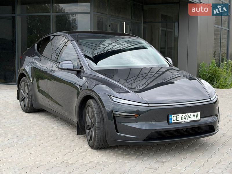 Позашляховик / Кросовер Tesla Model Y 2025 в Чернівцях Позашляховик / Кросовер Tesla Model Y 2025 в Чернівцях