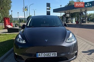 Внедорожник / Кроссовер Tesla Model Y 2024 в Калуше