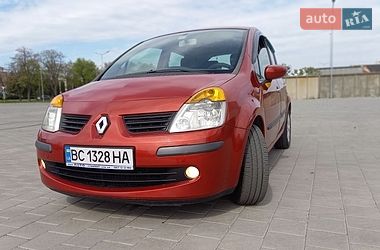 Хэтчбек Renault Modus 2006 в Черкассах Хэтчбек Renault Modus 2006 в Черкассах