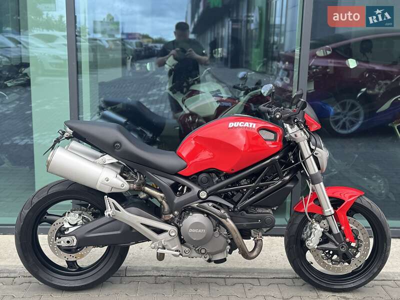 Мотоцикл Без обтекателей (Naked bike) Ducati Monster 696 2009 в Ровно