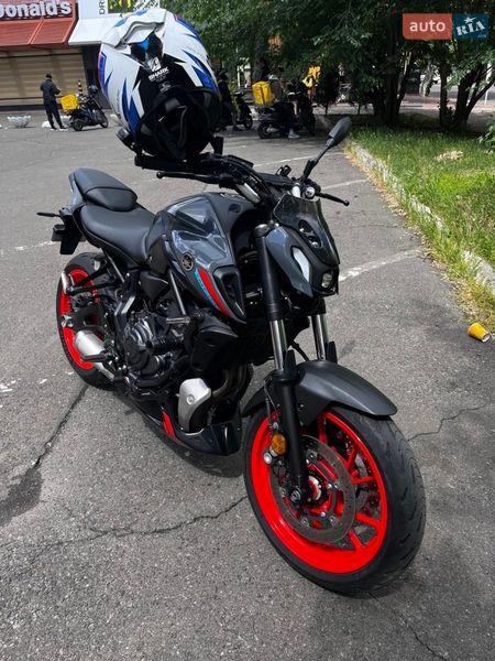 Мотоцикл Без обтекателей (Naked bike) Yamaha MT-07 2021 в Одессе Мотоцикл Без обтекателей (Naked bike) Yamaha MT-07 2021 в Одессе