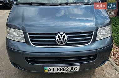 Минивэн Volkswagen Multivan 2006 в Гореничах