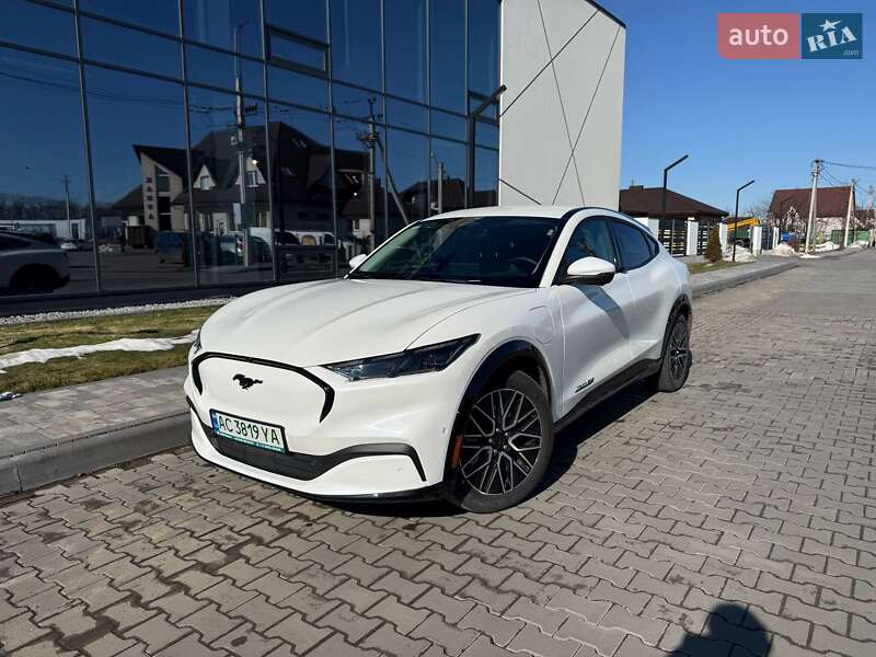 Позашляховик / Кросовер Ford Mustang Mach-E 2024 в Луцьку