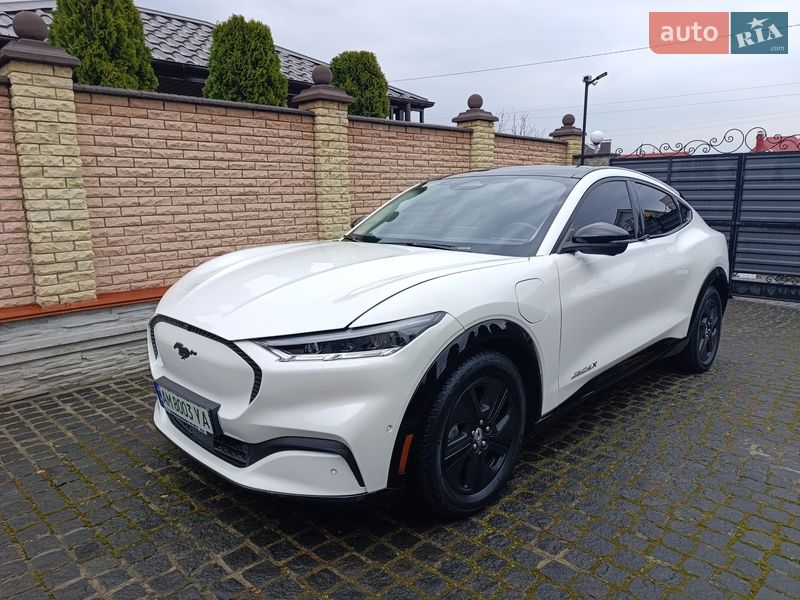 Позашляховик / Кросовер Ford Mustang Mach-E 2021 в Житомирі