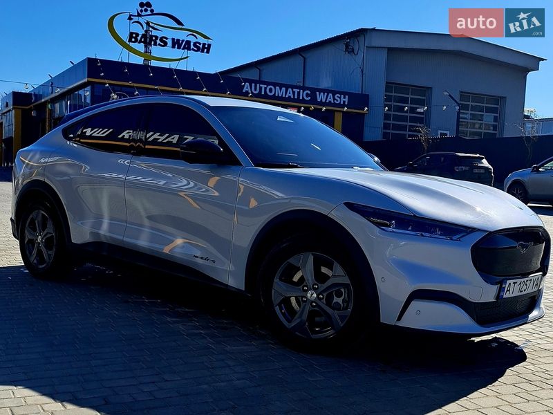 Позашляховик / Кросовер Ford Mustang Mach-E 2022 в Харкові Позашляховик / Кросовер Ford Mustang Mach-E 2022 в Харкові