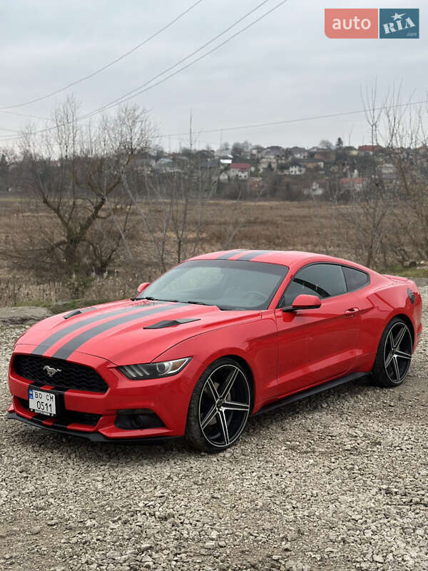 Купе Ford Mustang 2015 в Тернополе Купе Ford Mustang 2015 в Тернополе