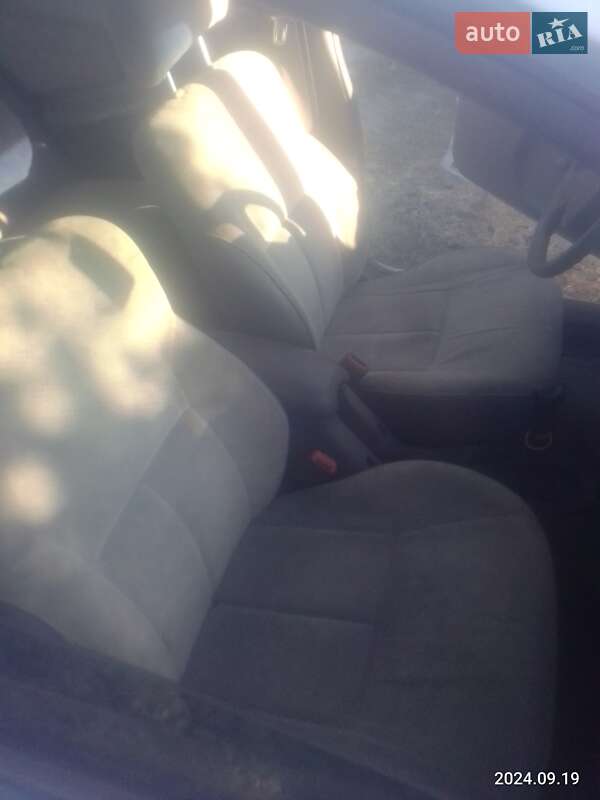 Седан Dodge Neon 1995 в Харькове