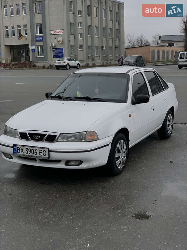 Седан Daewoo Nexia 2007 в Полонном Седан Daewoo Nexia 2007 в Полонном
