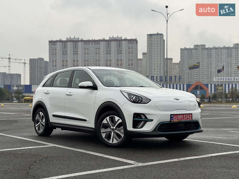 Внедорожник / Кроссовер Kia Niro 2020 в Киеве