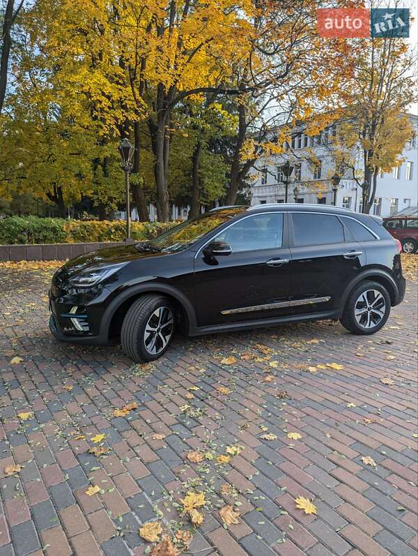 Внедорожник / Кроссовер Kia Niro 2021 в Звягеле