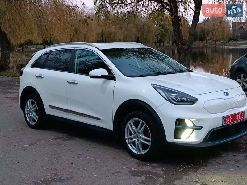 Внедорожник / Кроссовер Kia Niro 2019 в Ровно