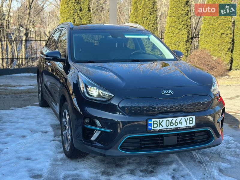 Внедорожник / Кроссовер Kia Niro 2020 в Ровно Внедорожник / Кроссовер Kia Niro 2020 в Ровно
