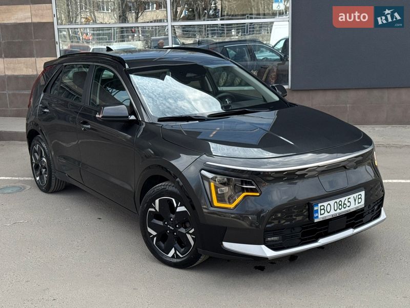 Внедорожник / Кроссовер Kia Niro 2022 в Тернополе Внедорожник / Кроссовер Kia Niro 2022 в Тернополе