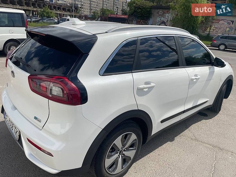 Внедорожник / Кроссовер Kia Niro 2019 в Львове