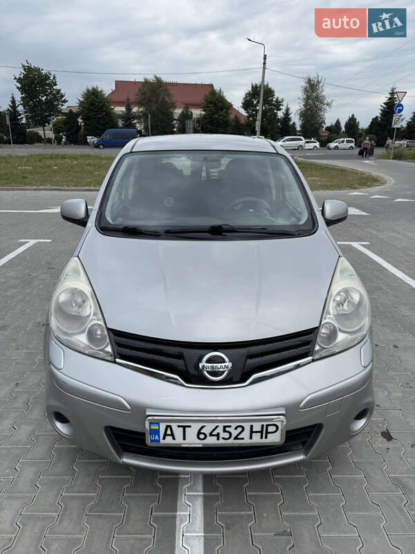 Хэтчбек Nissan Note 2011 в Ивано-Франковске