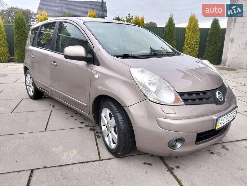 Хэтчбек Nissan Note 2007 в Сокирнице Хэтчбек Nissan Note 2007 в Сокирнице
