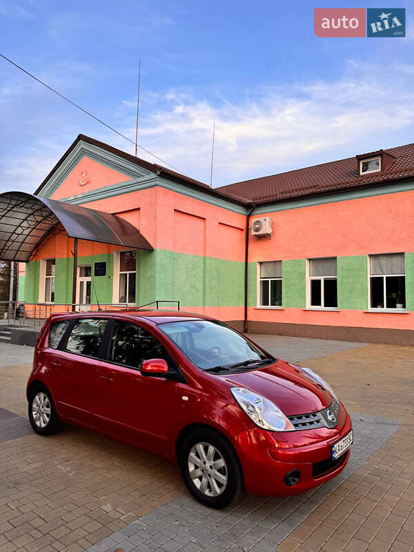 Хэтчбек Nissan Note 2007 в Житомире