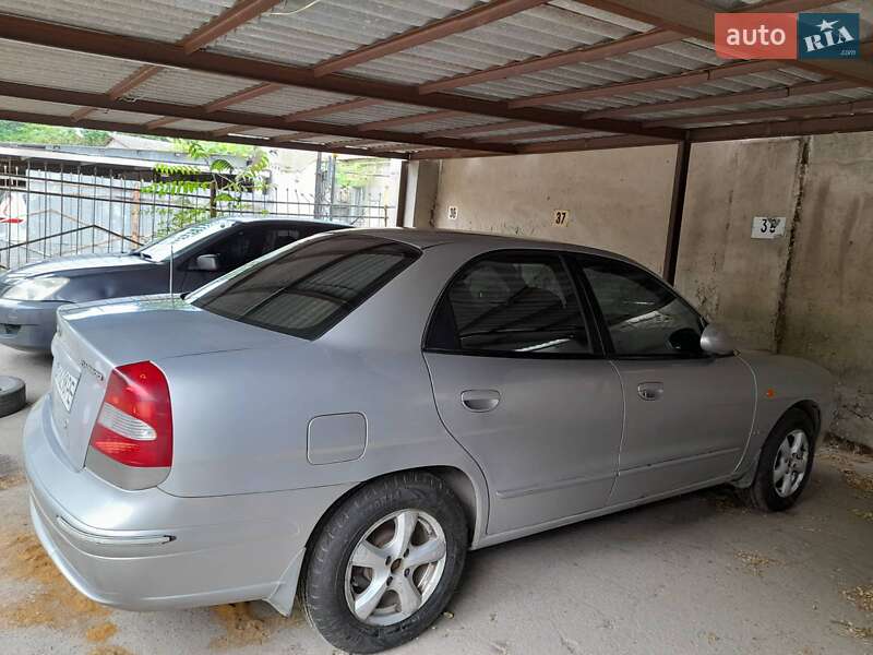 Седан Daewoo Nubira 2003 в Одессе