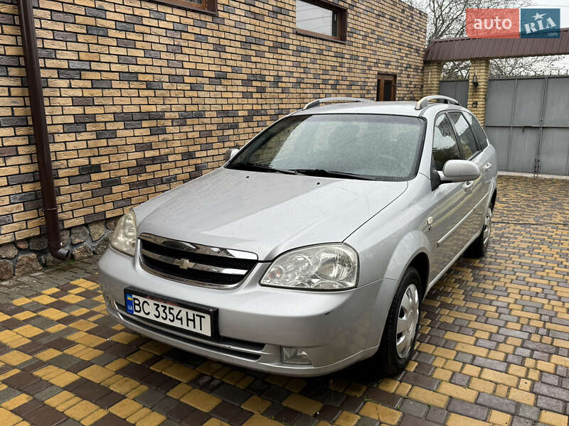 Универсал Chevrolet Nubira 2006 в Новом Буге Универсал Chevrolet Nubira 2006 в Новом Буге