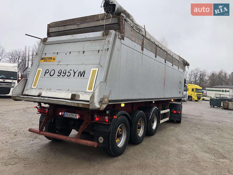 Самоскид напівпричіп Wielton NW 2006 в Хмельницькому Самоскид напівпричіп Wielton NW 2006 в Хмельницькому