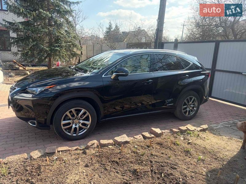 Внедорожник / Кроссовер Lexus NX 2015 в Киеве