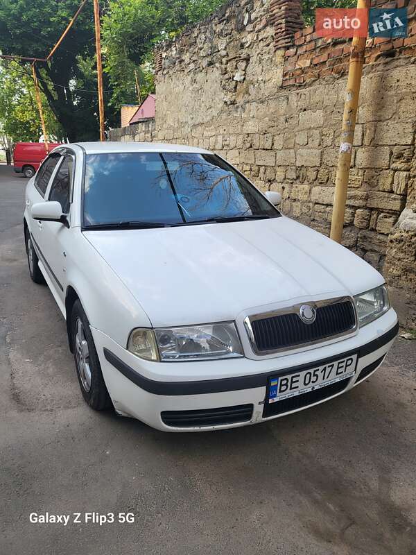 Лифтбек Skoda Octavia 2001 в Николаеве
