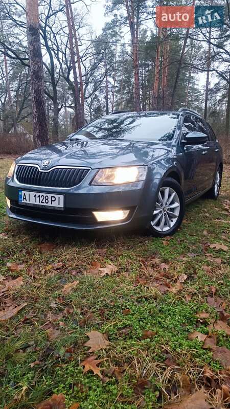 Универсал Skoda Octavia 2016 в Обухове